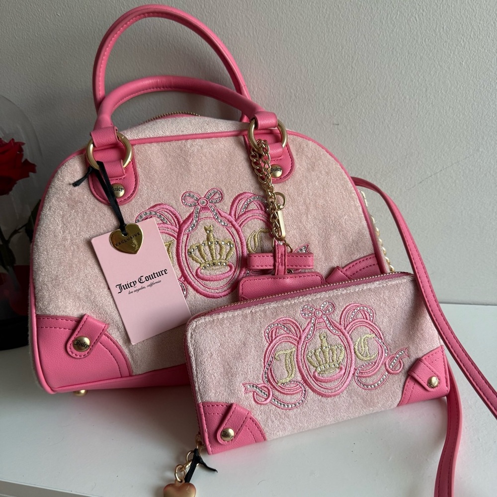 Juicy Couture terrycloth Pink bowler Women's Bag & Wallet Set